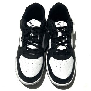 AND1 Women’s Sneakers SZ 10 Low Top Basketball Athletic Black & White Shoes NEW